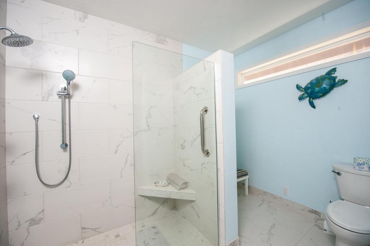 Whale Crossing Apartment ดีโพเบย์ ภายนอก รูปภาพ
